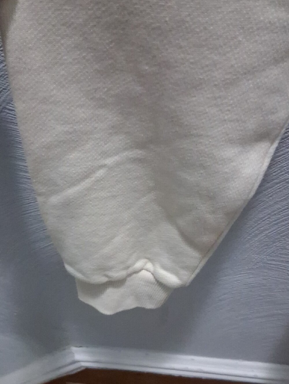 Gucci Cream Hoodie Sweater with Black Logo XL - Picture 4 of 8